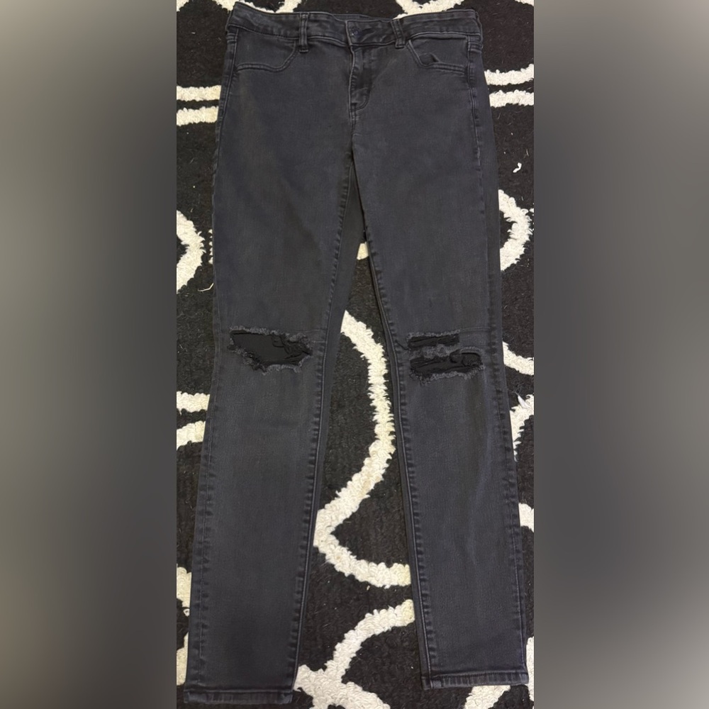 American Eagle Next Level Stretch Black Distressed Jeans Size 10 Regular